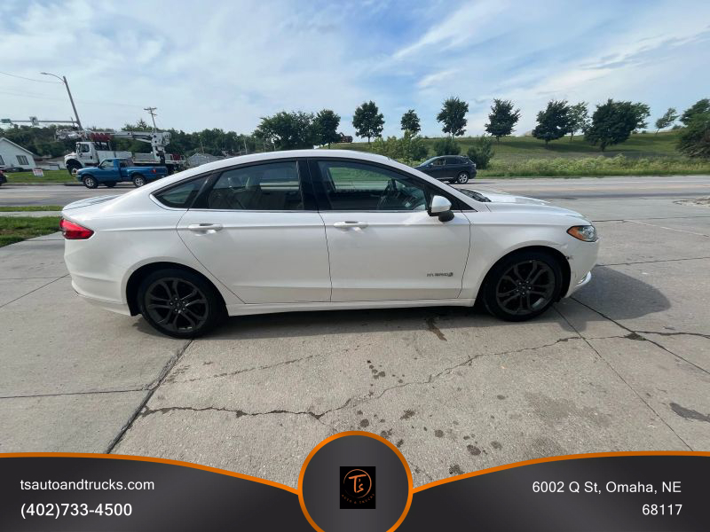 2018 Ford Fusion SE Hybrid photo 7