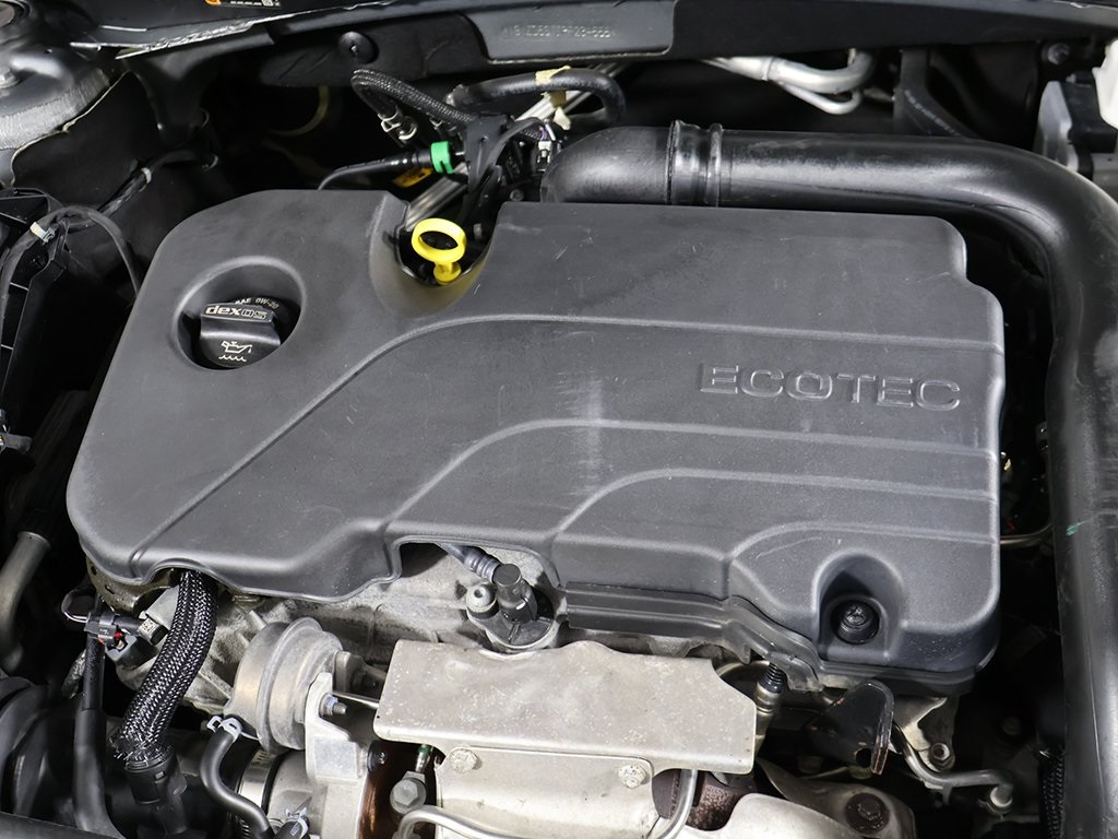 2023 Chevrolet Malibu 1LT photo 13