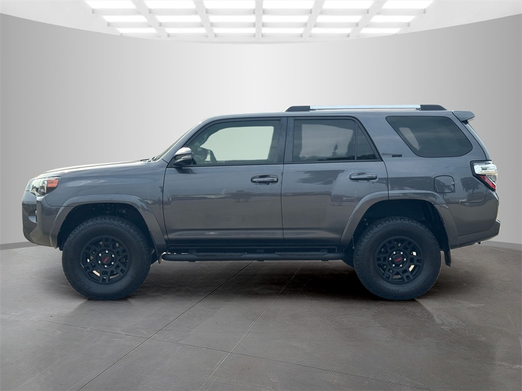 2020 Toyota 4Runner SR5 Premium photo 6