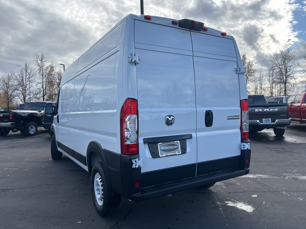 2025 Ram ProMaster 2500 photo 2