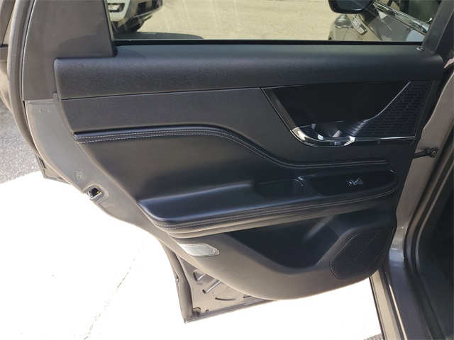 2021 Lincoln Corsair Standard photo 28