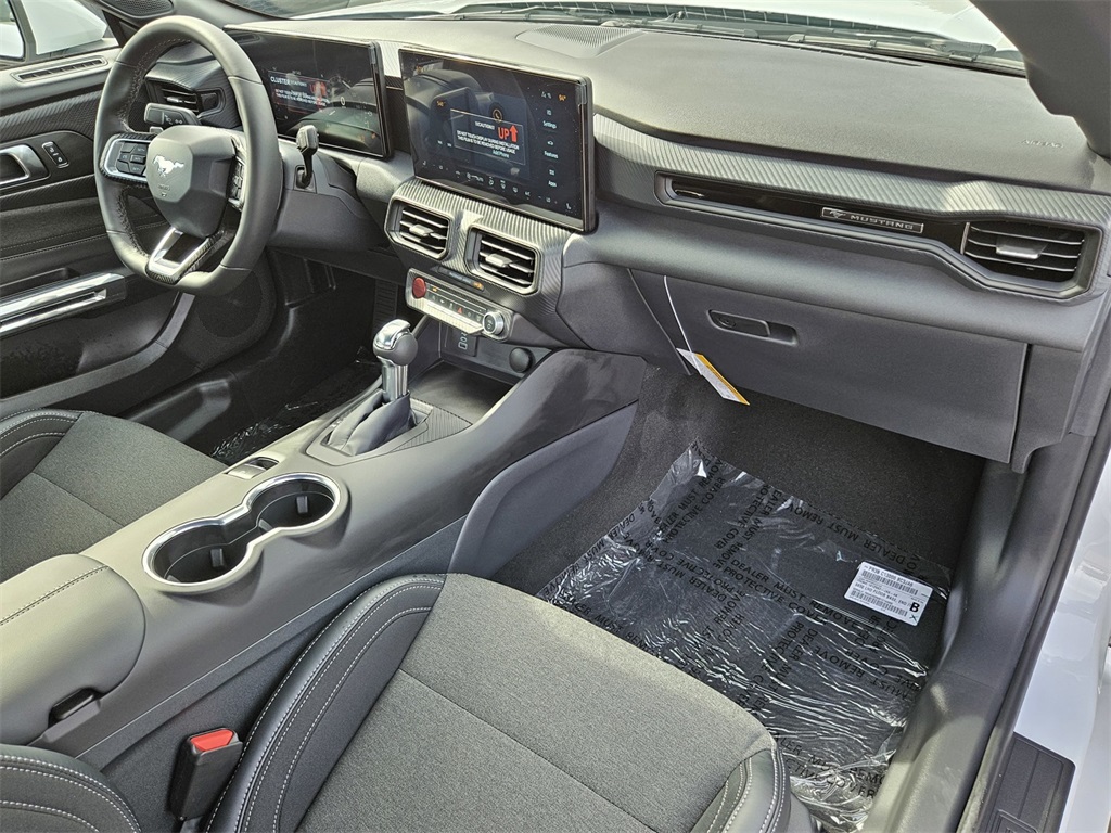 2025 Ford Mustang GT photo 25