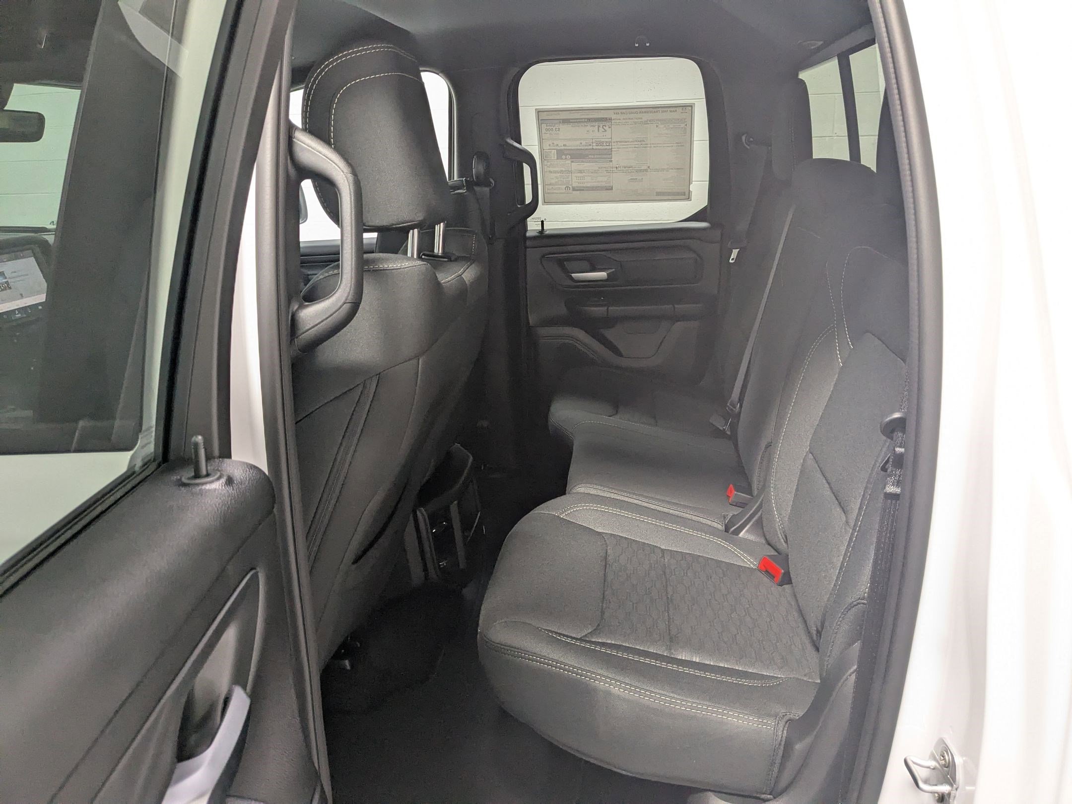 2025 Ram 1500 Tradesman photo 14
