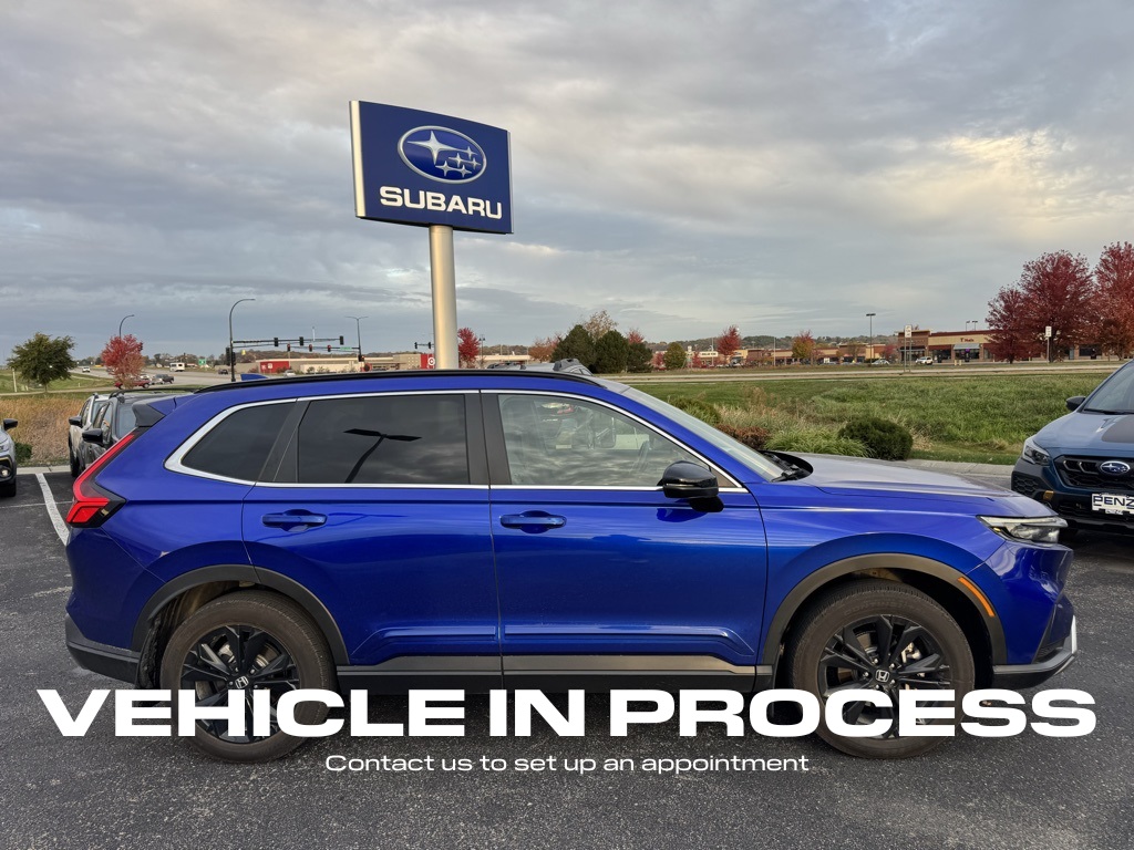 2024 Honda CR-V Hybrid Sport Touring photo 2