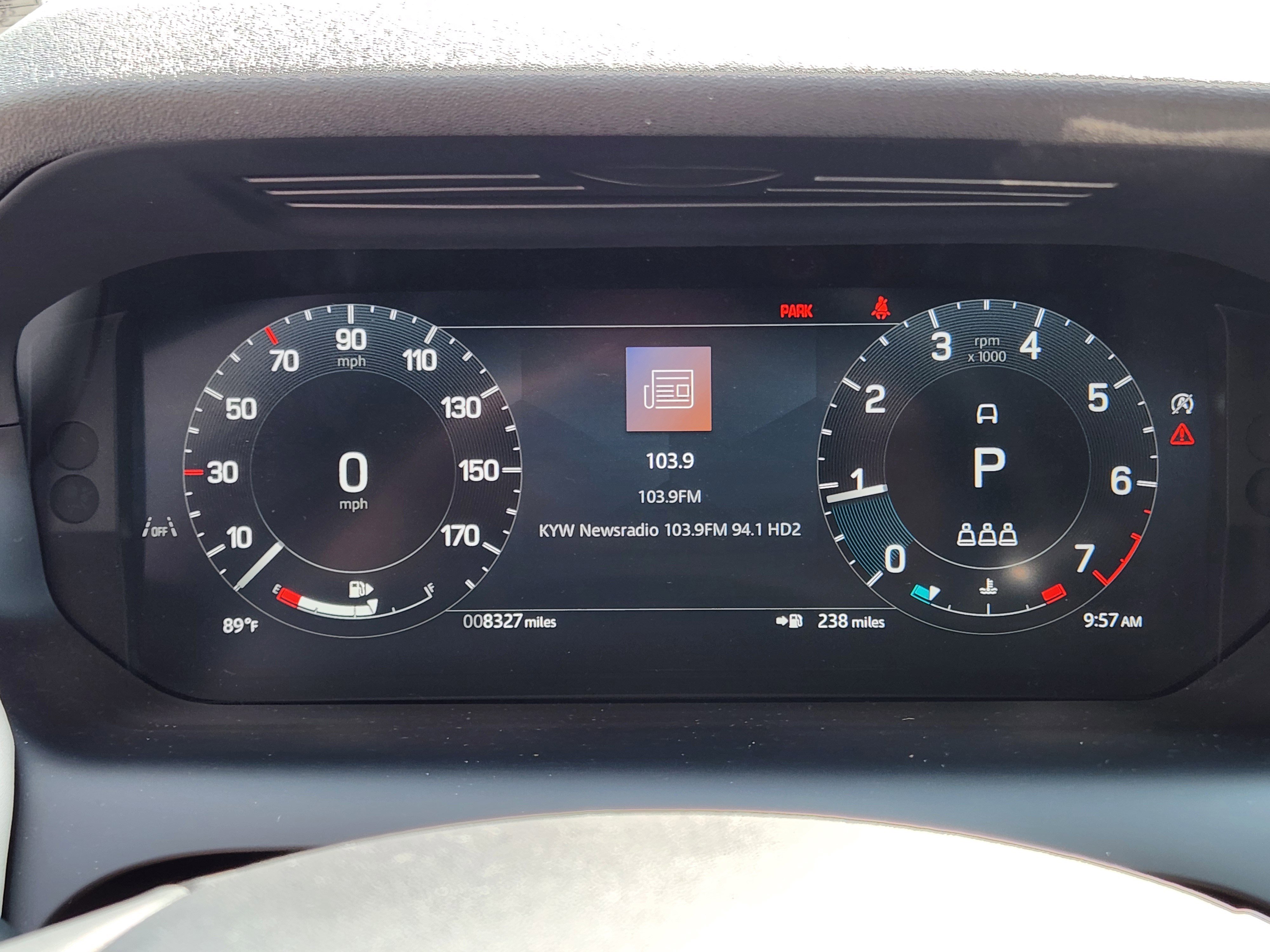 2025 Land Rover Discovery Sport S photo 3