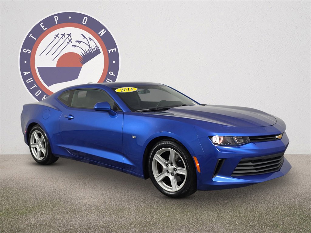 2016 Chevrolet Camaro 1LT's photo