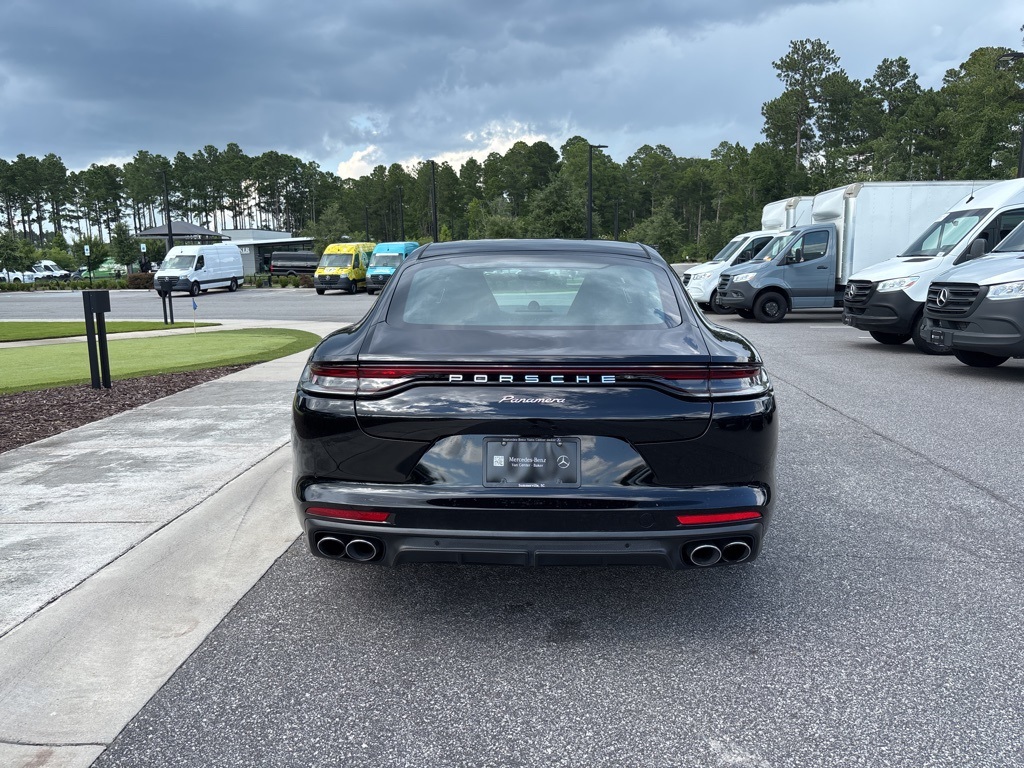 2021 Porsche Panamera 4 photo 4