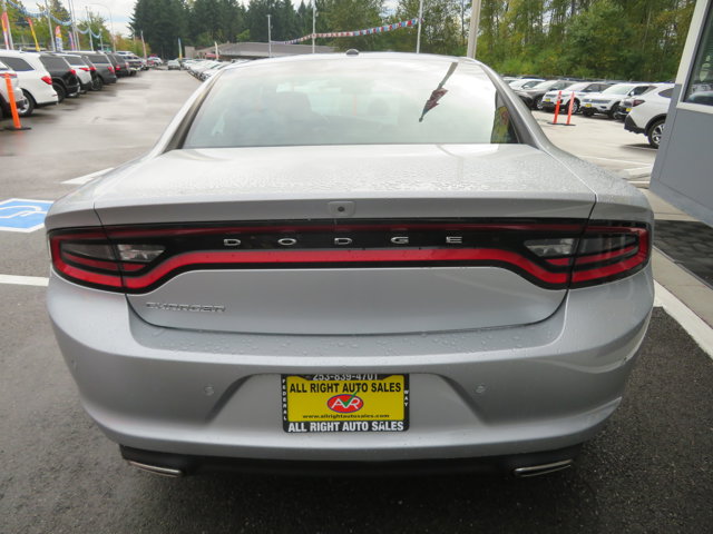 2021 Dodge Charger SXT photo 4