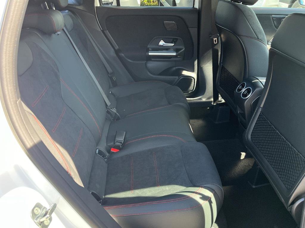 2026 Mercedes Benz GLA 250 photo 19