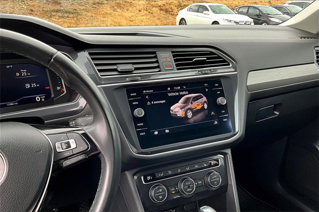 2020 Volkswagen Tiguan SE photo 6