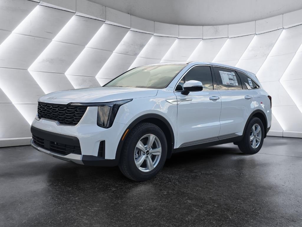 2026 Kia Sorento LX's photo