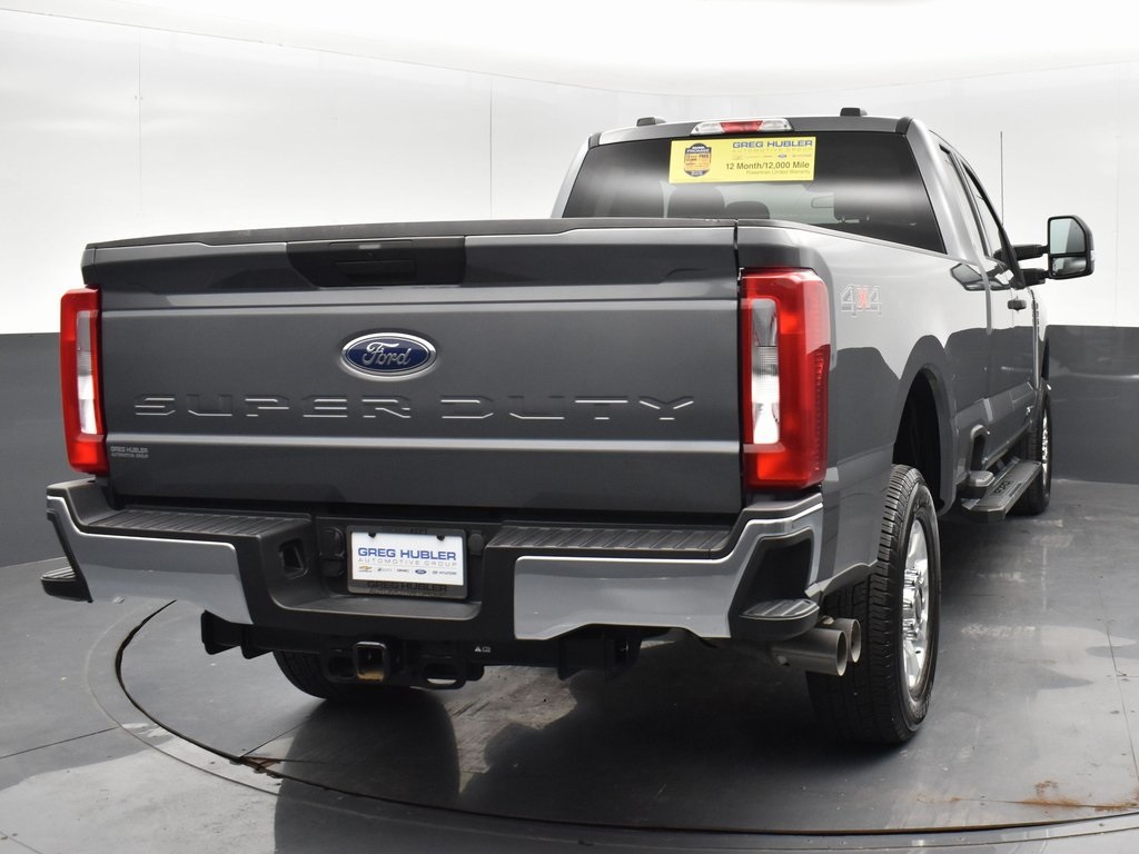 2024 Ford F-250 XLT photo 4