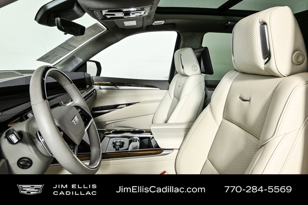 2025 Cadillac Escalade Sport Platinum photo 5