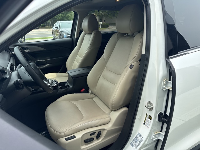 2022 Mazda CX-9 Touring photo 10