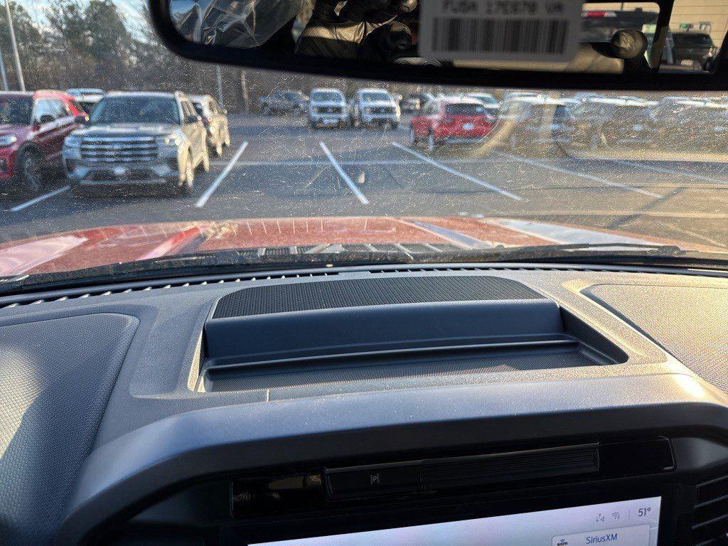 2025 Ford F-150 XLT photo 29