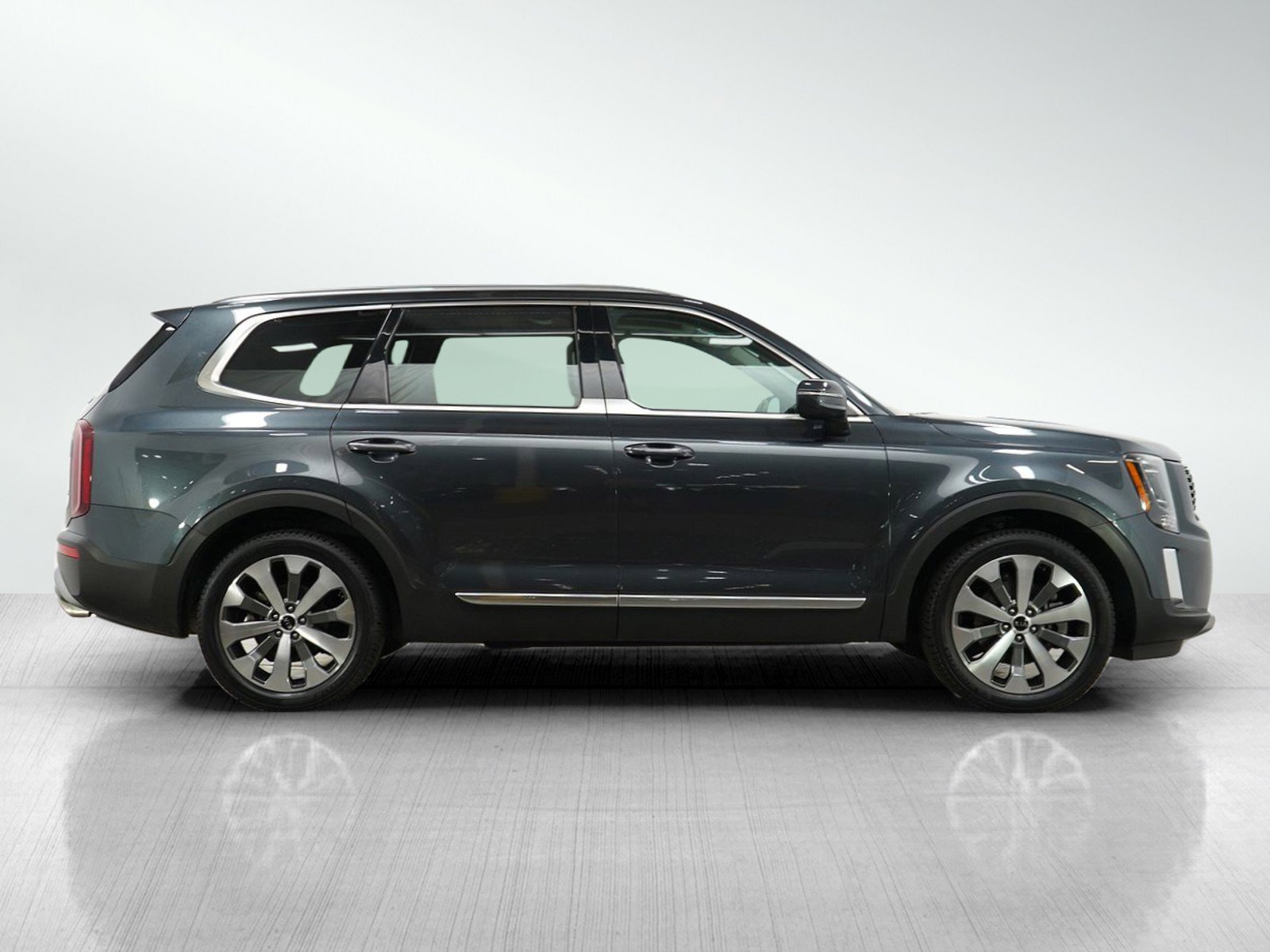 2020 Kia Telluride S photo 6