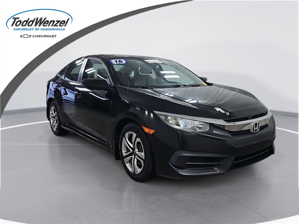 2016 Honda Civic LX's photo