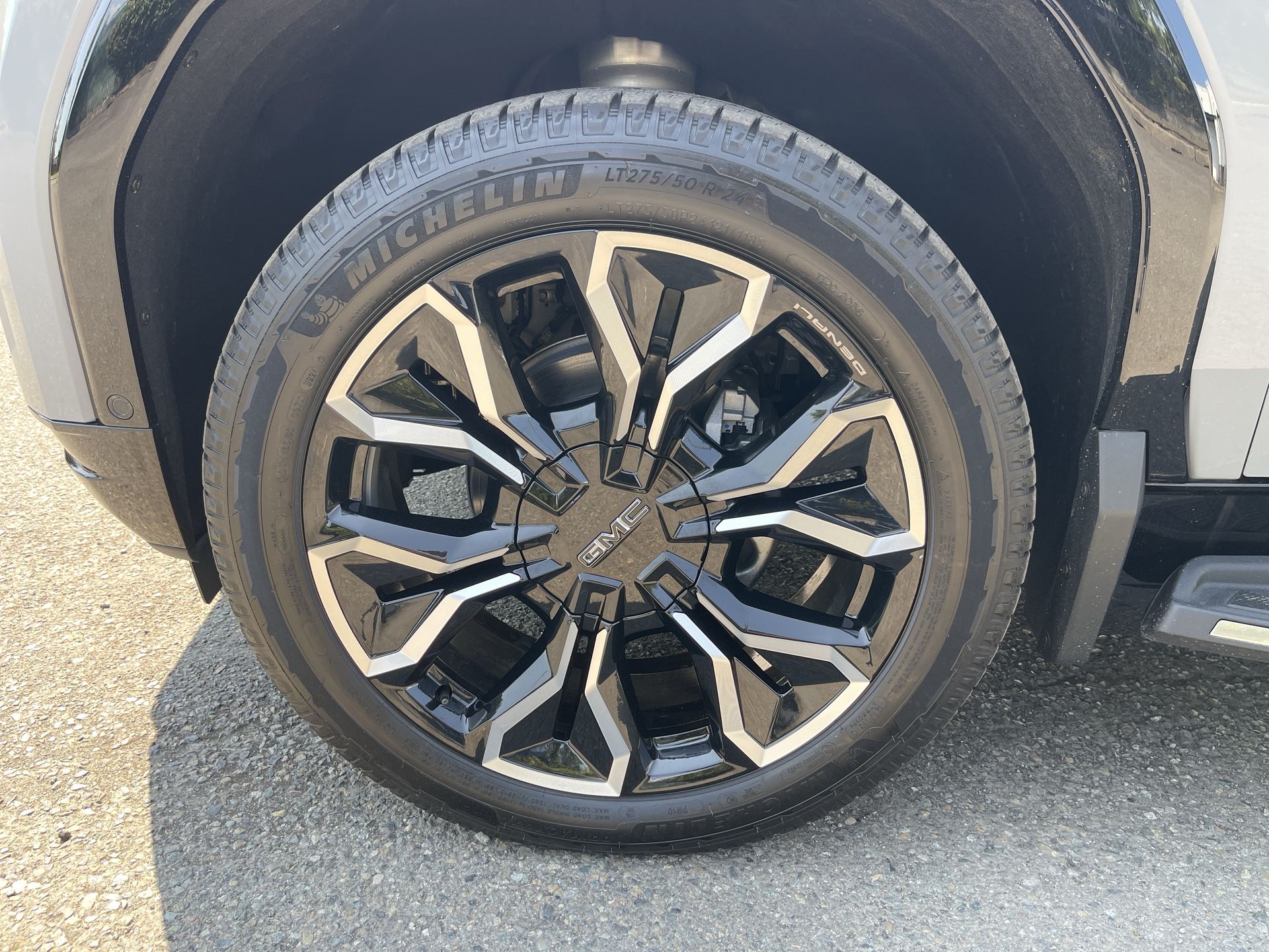 2025 Gmc Sierra Denali photo 32