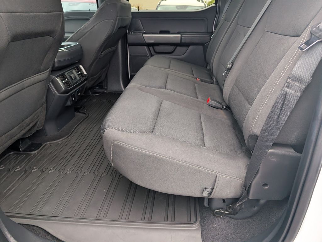 2023 Ford F-150 XLT photo 6