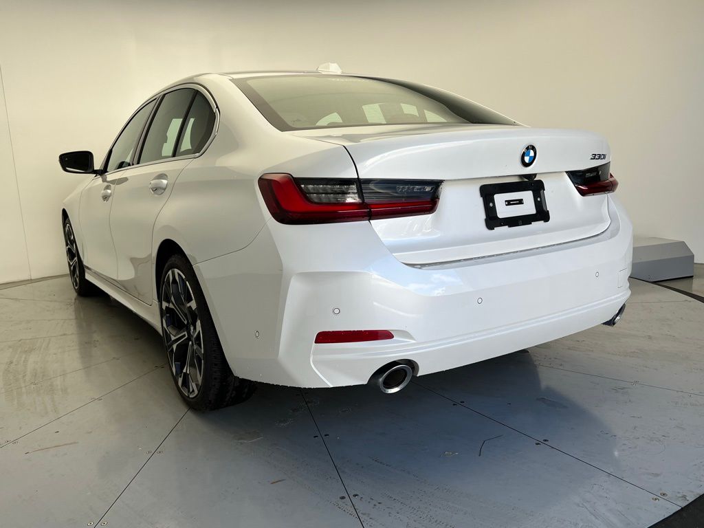 2025 Bmw 330i photo 4