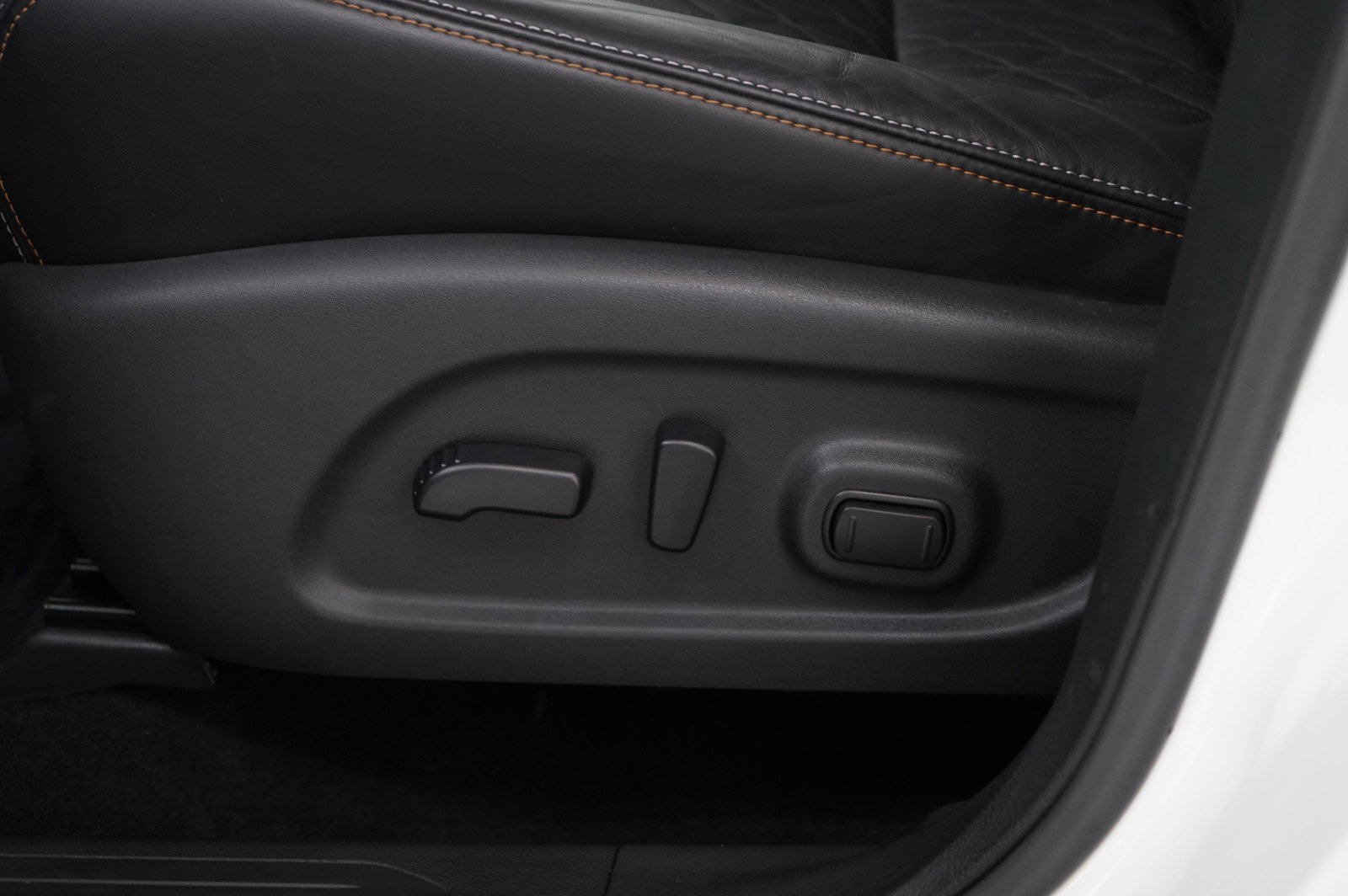 2024 Nissan Murano Platinum photo 28