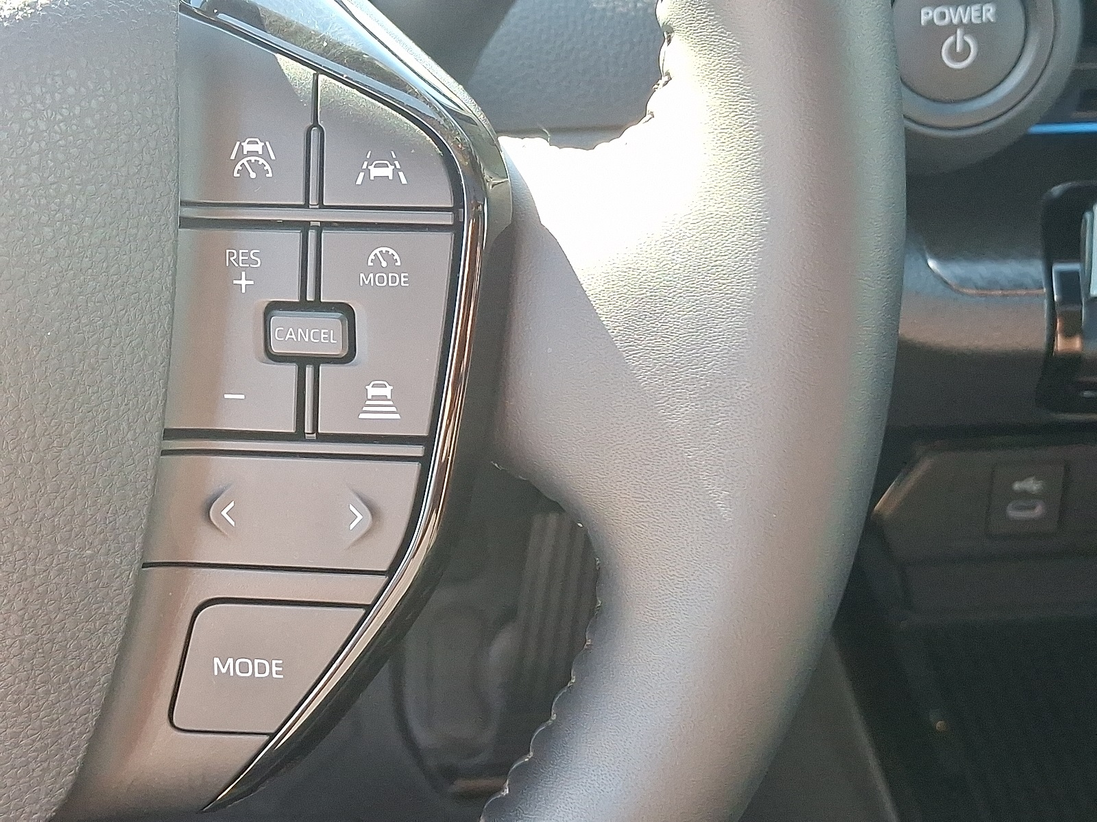 2025 Toyota Prius Nightshade Edition photo 21