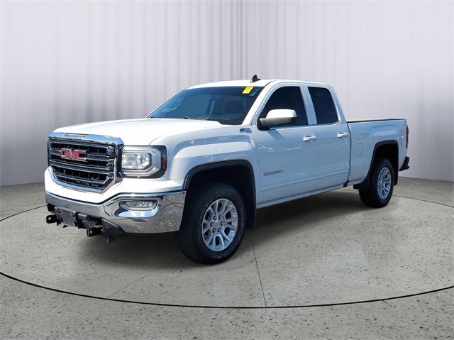 2017 Gmc Sierra 1500 SLE photo 3
