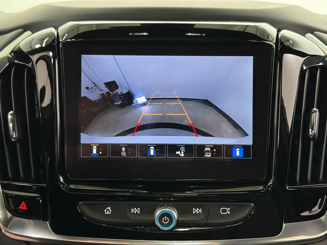 2023 Chevrolet Traverse RS photo 8