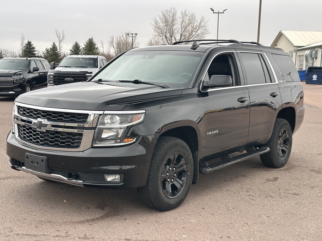 2018 Chevrolet Tahoe LT photo 4