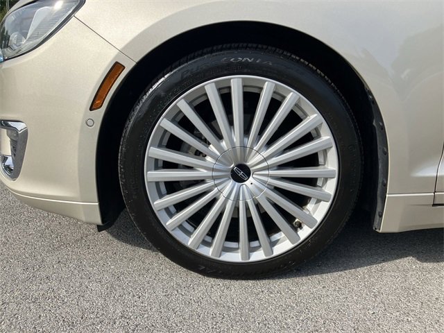 2017 Lincoln MKZ Reserve photo 24