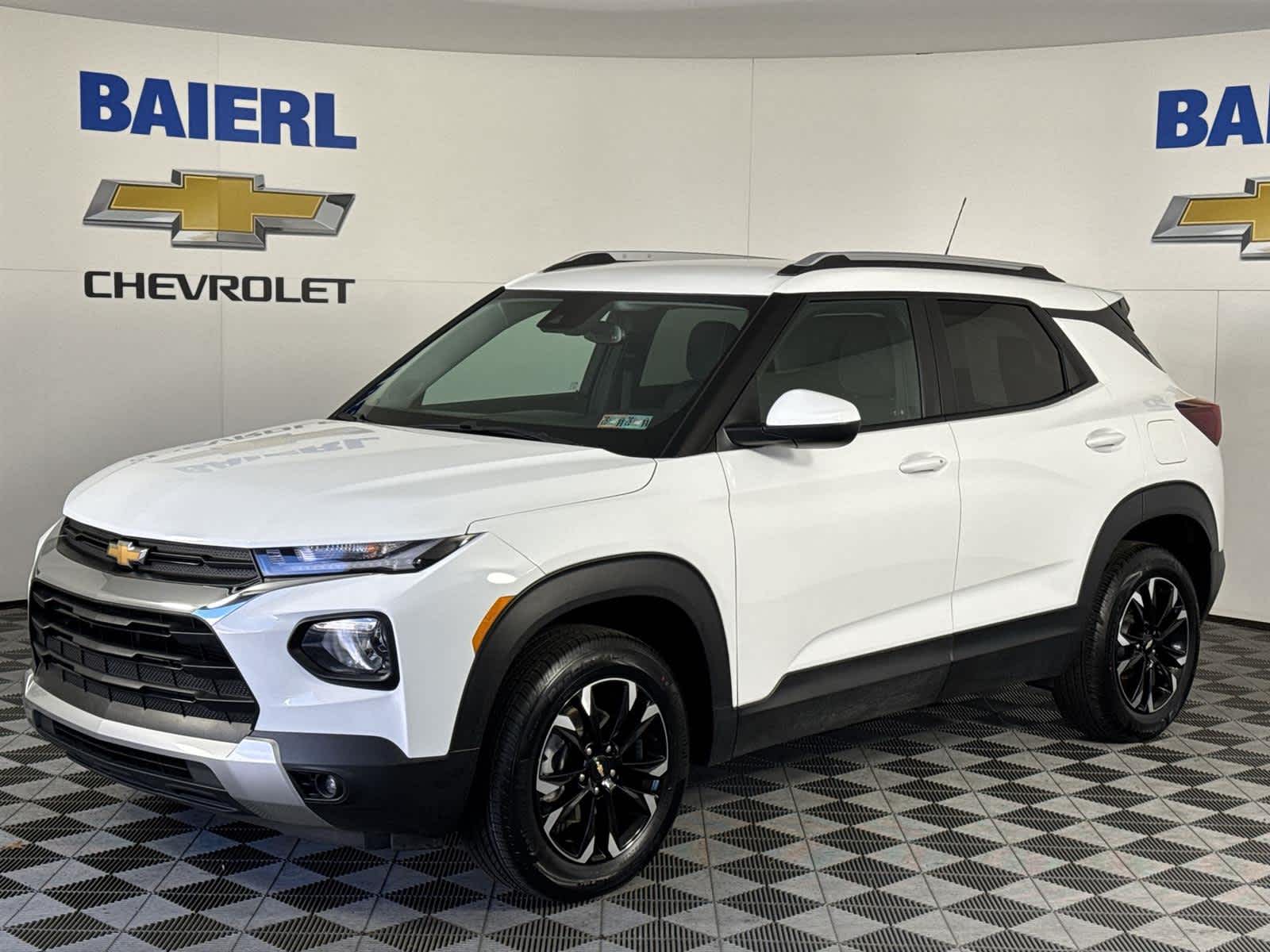 2023 Chevrolet TrailBlazer LT's photo