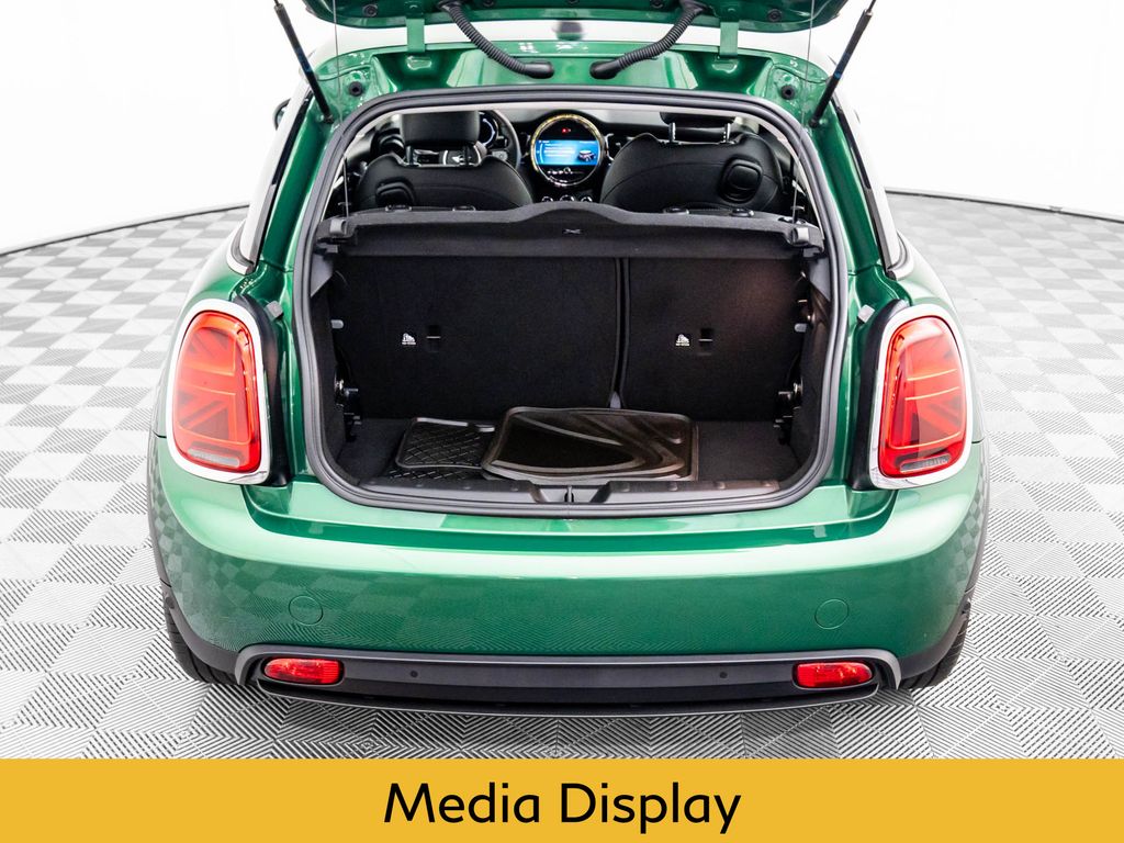 2023 Mini Cooper 2 Door Hardtop SE Signature photo 23