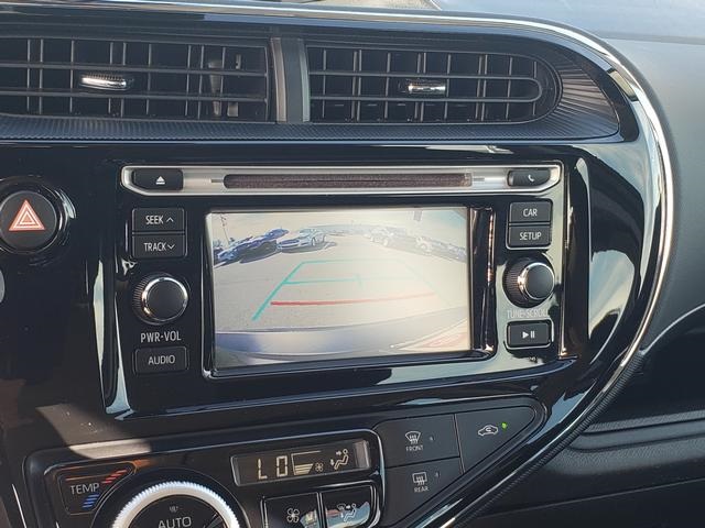 2018 Toyota Prius C Two photo 23