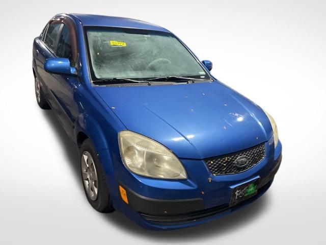 Used 2007 Kia Rio LX with VIN KNADE123076278675 for sale in Louisville, KY