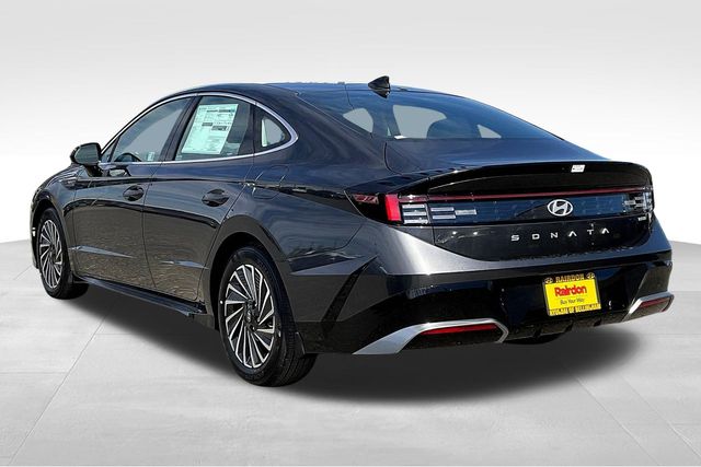 2025 Hyundai Sonata Hybrid SEL photo 4