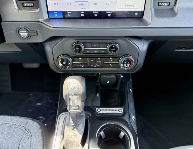 2025 Ford Bronco Base photo 20