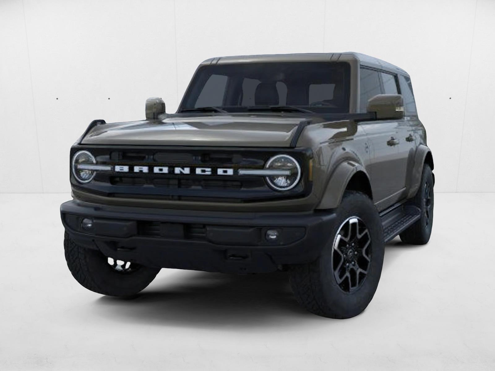 2025 Ford Bronco Outer Banks photo 2