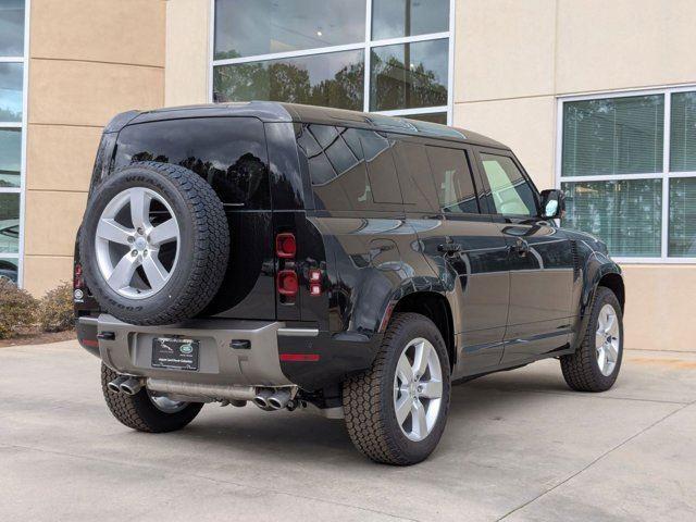 2025 Land Rover Defender X-Dynamic SE photo 5