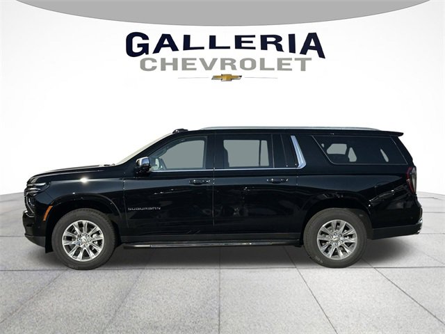 2026 Chevrolet Suburban Premier photo 3