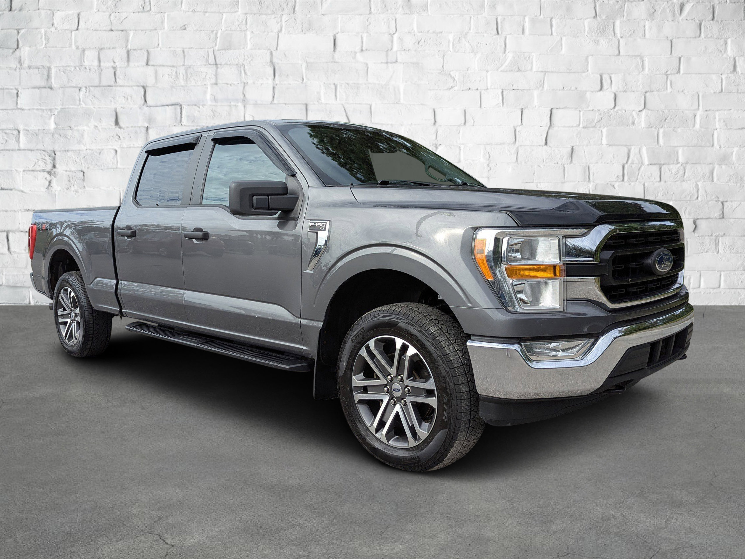 2022 Ford F-150 XLT's photo