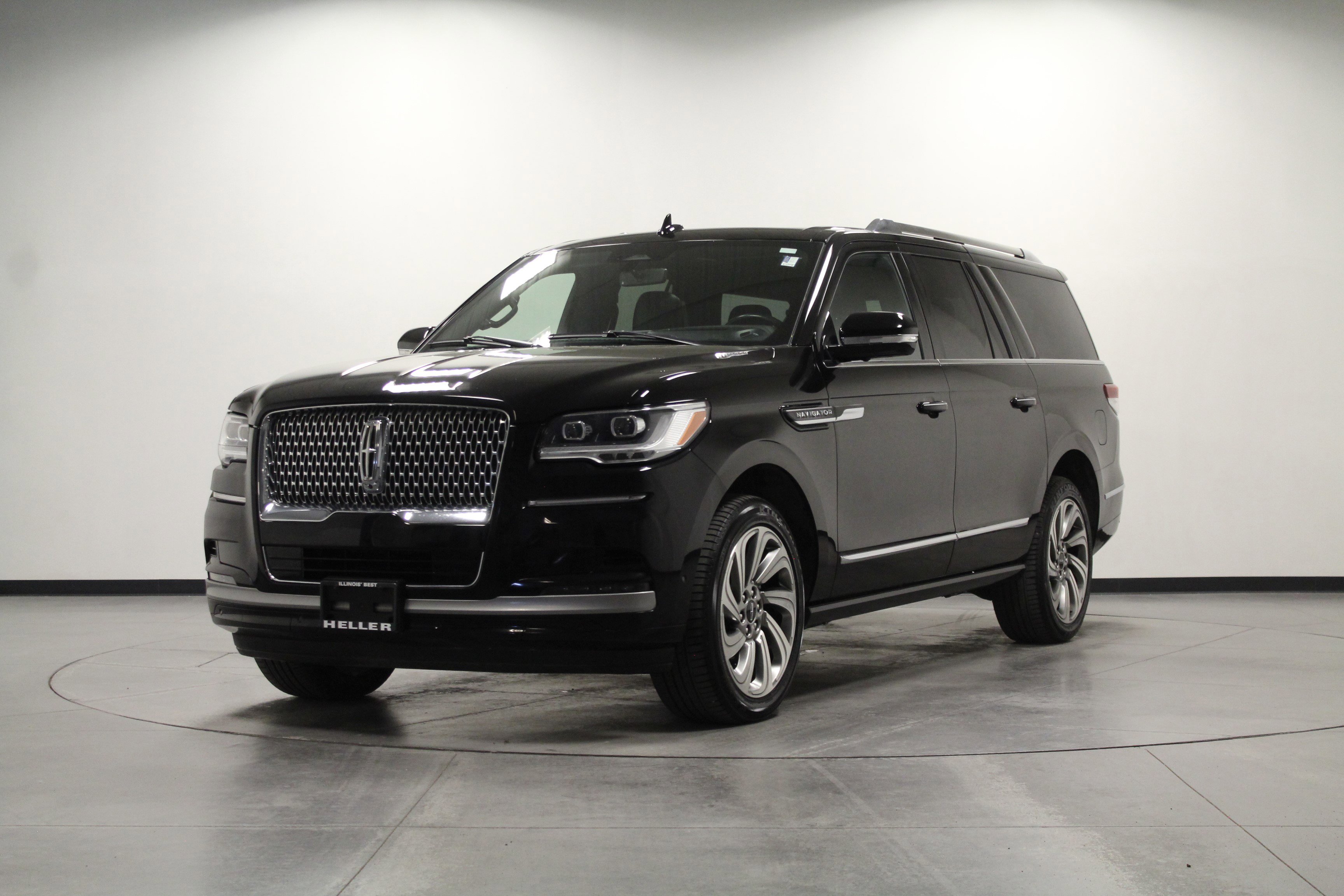 2023 Lincoln Navigator L Reserve photo 7
