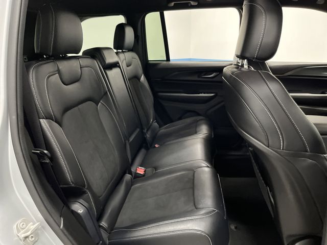 2024 Jeep Grand Cherokee Altitude X photo 26