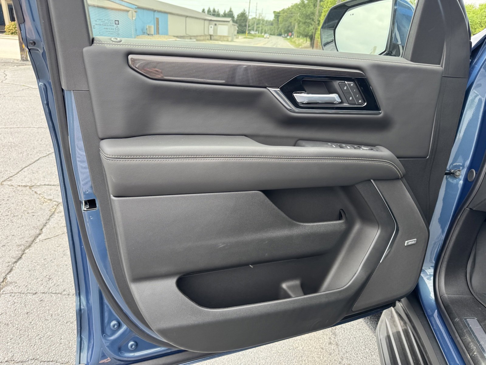 2025 Gmc Yukon XL photo 8