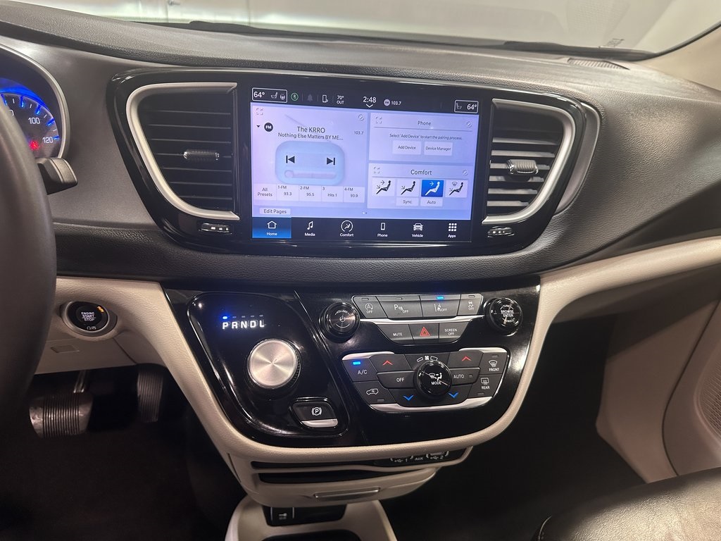2023 Chrysler Pacifica Touring L photo 58