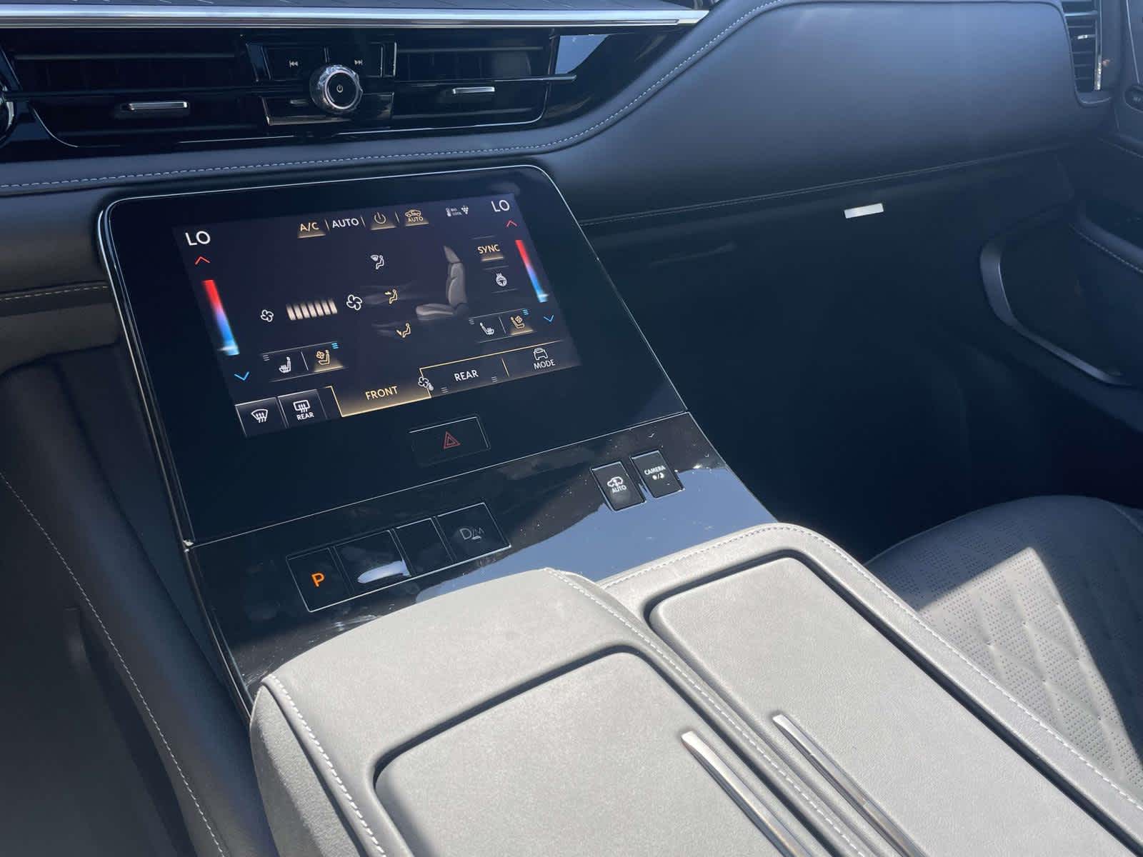 2026 Infiniti QX80 photo 25