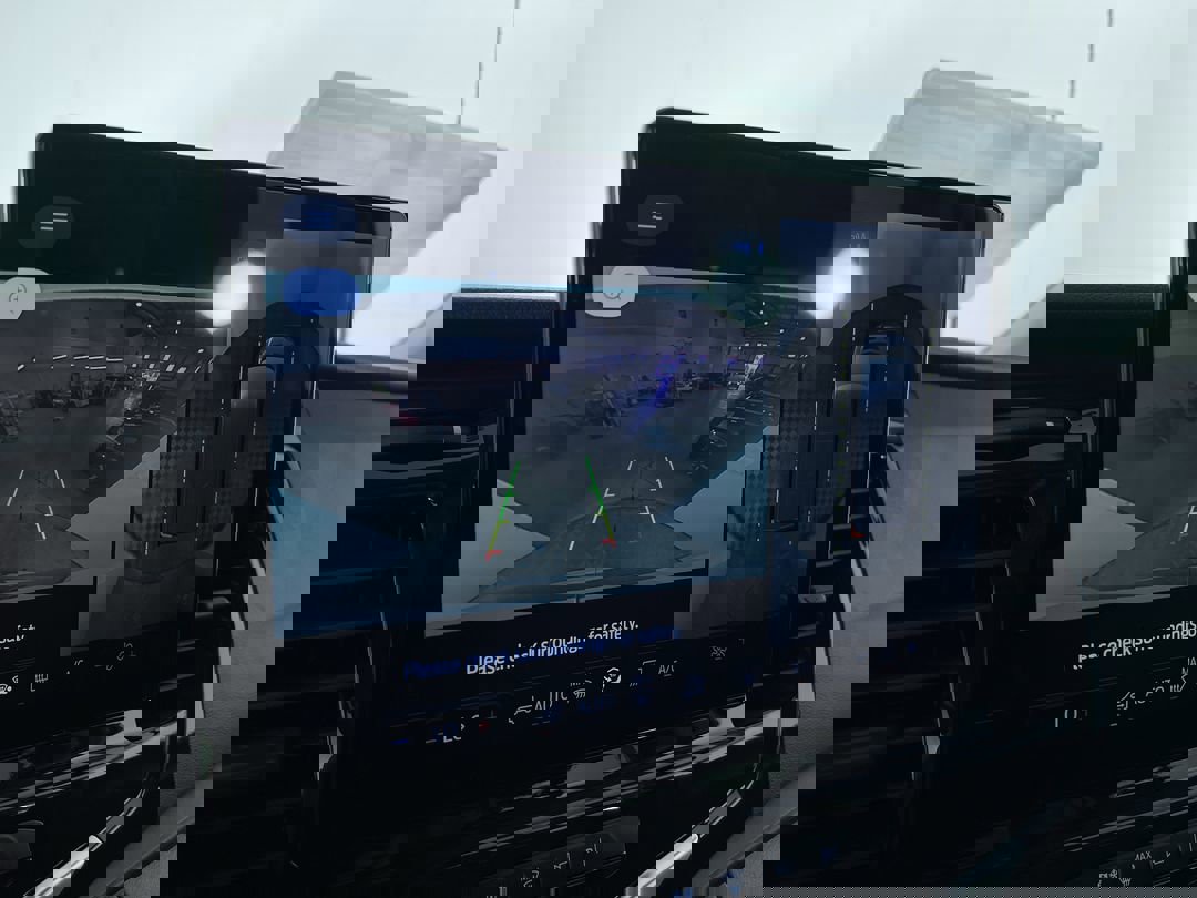 2025 Ford Transit Passenger XLT photo 17