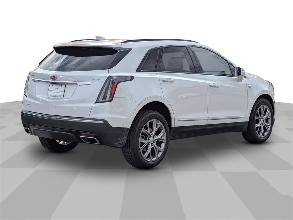 2020 Cadillac XT5 Platinum Sport photo 3