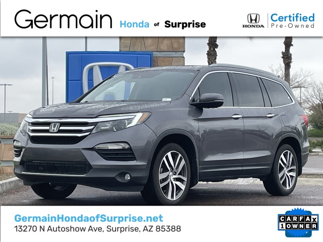 2017 Honda Pilot Elite's photo