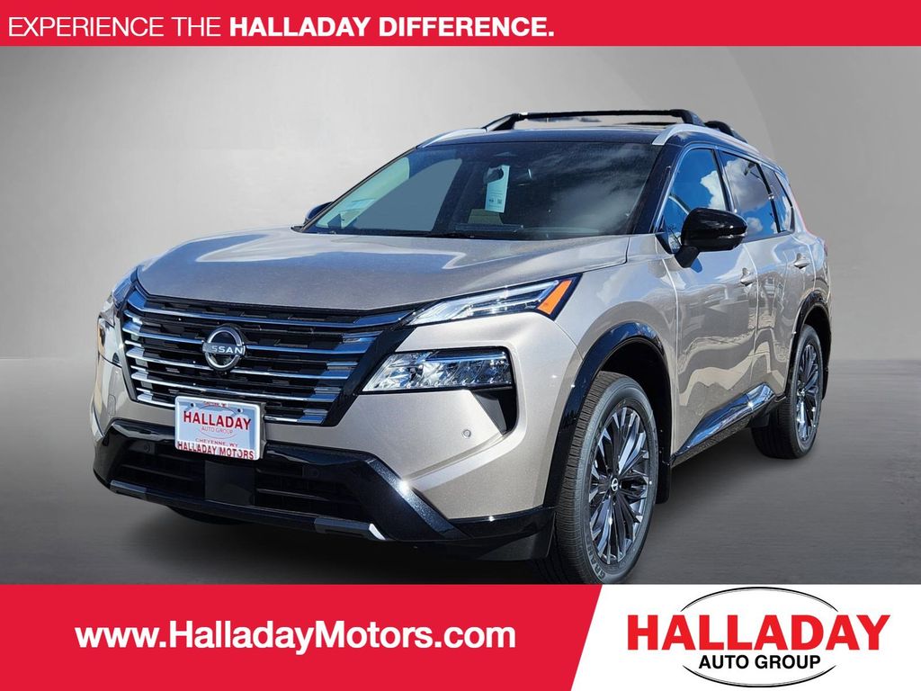 2026 Nissan Rogue Platinum's photo