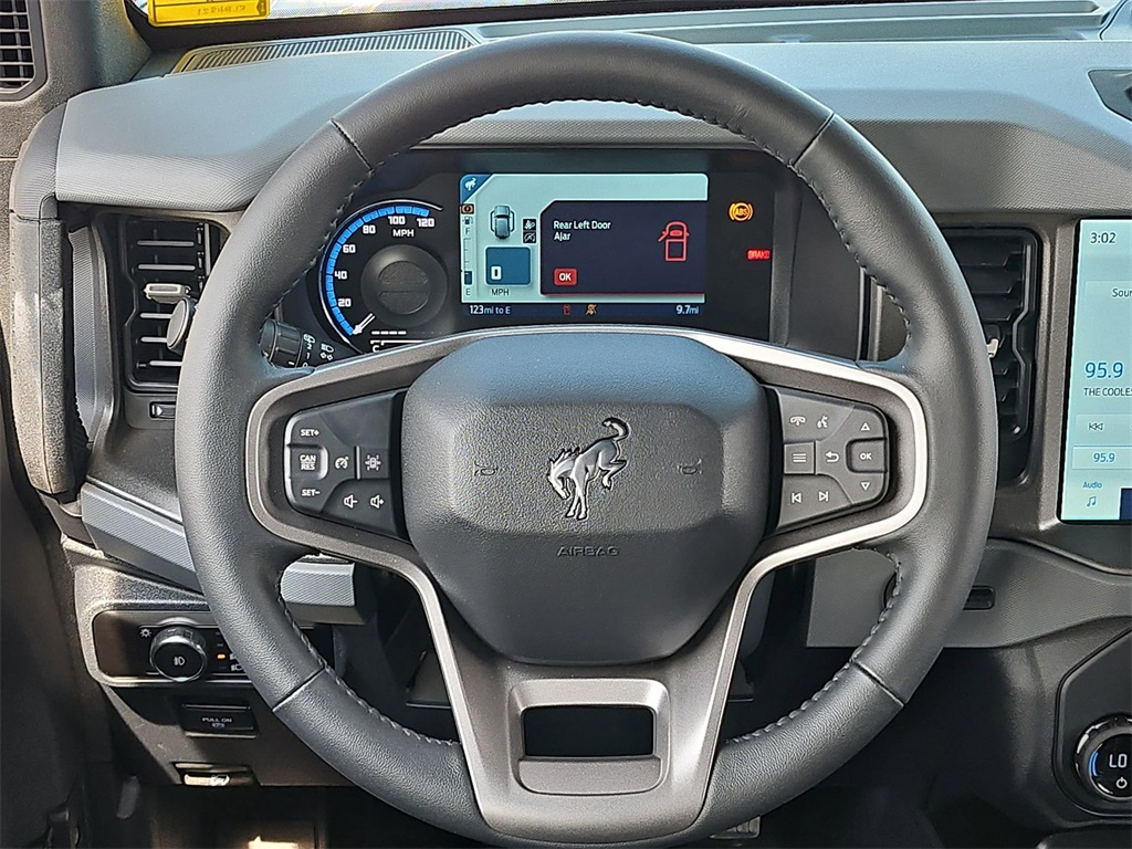 2024 Ford Bronco Big Bend photo 44